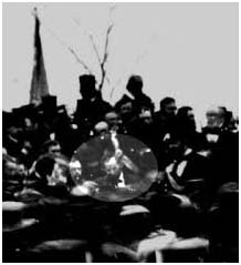 Lincoln during Gettysburg Address