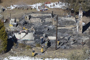 Christopher Dorner standoff with police in this building