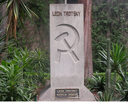 Leon Trotsky grave