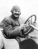 Louis Chevrolet racing a car for fiat