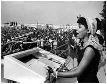 Ruby Dee giving a civil rights speech